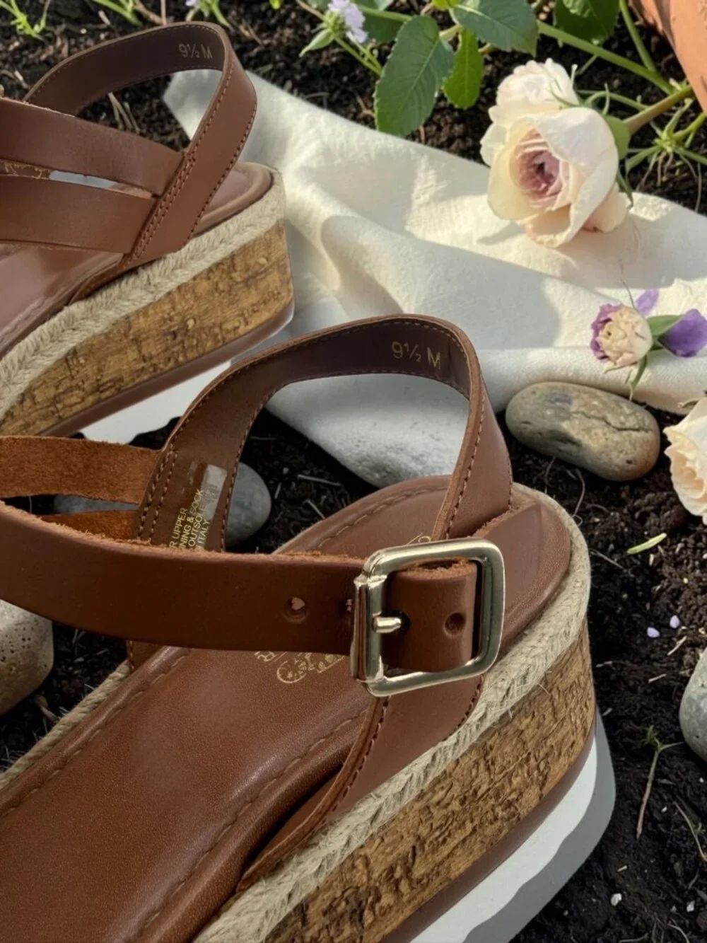 Coach and Four Banno Luggage Brown Leather Cork Platform Sandals 9.5